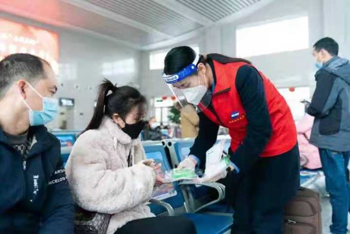 縉云西站啟動(dòng)“平安春運(yùn)·抗疫同行·暖心服務(wù)”系列活動(dòng)，守護(hù)旅客歸途